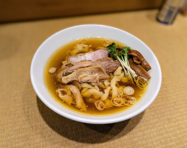 「親鶏中華そば」@手打 親鶏中華そば 綾川の写真