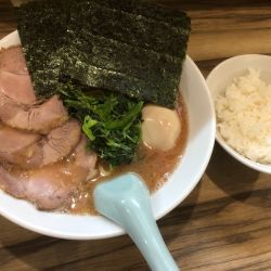 全部のせ並（1,200円）、ライス小（50円）