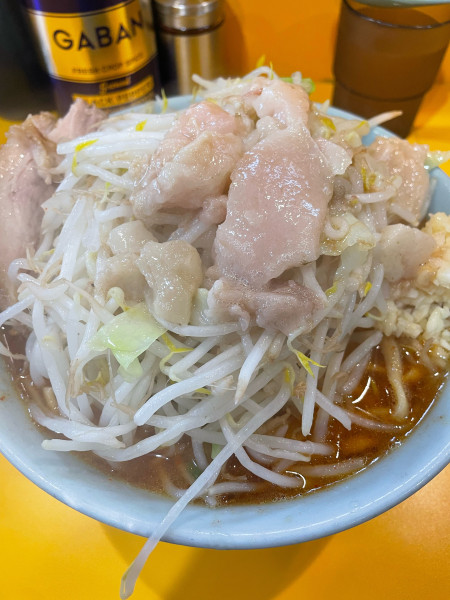 「小ラーメン 辛い奴3倍 ニンニクアブラ」@ラーメン二郎 八王子野猿街道店2の写真