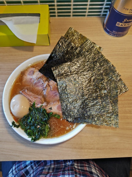 「チャーシューメン+味付玉子+のり増し８枚」@村西家の写真