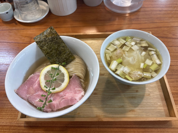 「昆布水つけ麺 塩＋海老わんたん」@アメノオトの写真