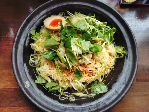 「冷やしガッツら～めん」@らーめんばる ととやの写真