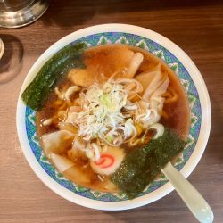 手打ちワンタンメン　850円