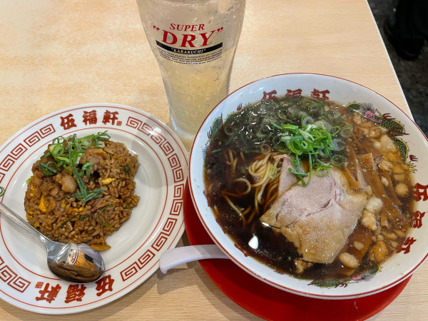 「背脂ヤキメシ定食¥910」@伍福軒 川崎店の写真