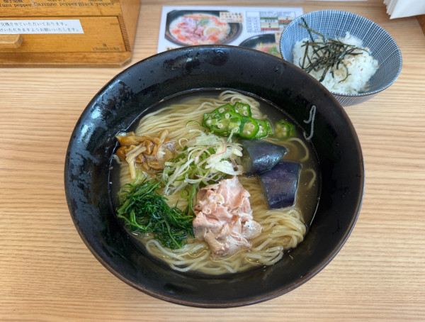 「【限定】焼きあごだしの冷しそば＋お茶漬け用白めし」@焼きあご塩らー麺 たかはし 北千住店の写真