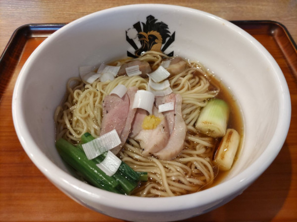 「鴨中華そば（醤油）」@中華そば 満鶏軒 秋葉原UDX店の写真