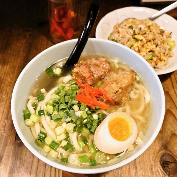 「沖縄そば＋Ｂセット」@ホロトン 東中野駅前店の写真