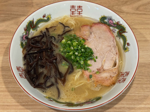 「極み豚骨 850円」@博多豚骨醤油らーめんウチダヤの写真