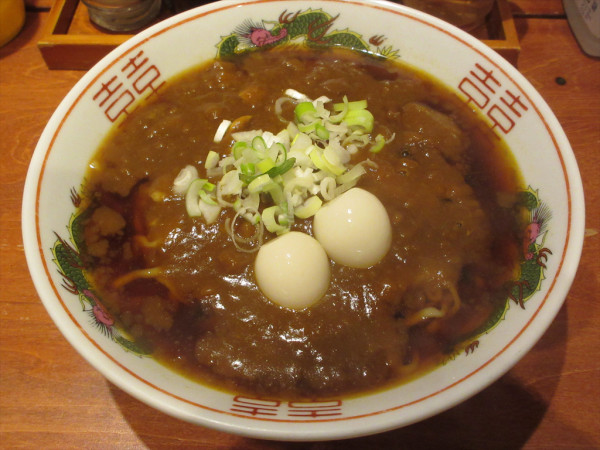 「【限定】カレーラーメン（900円）」@珍来亭の写真
