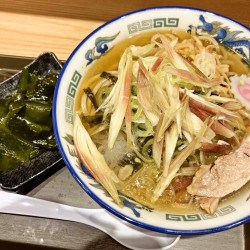 【夏季限定】茗荷冷やかけ（940円）＋鳴門わかめ（150円）