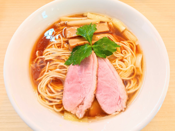 「鴨だし醤油」@麺堂にしき 池袋西口店の写真