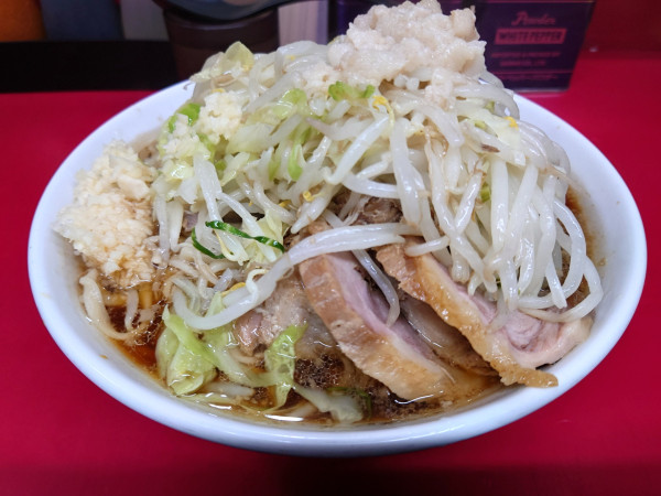 「大豚    ニンニク  アブラ」@ラーメン二郎 中山駅前店の写真
