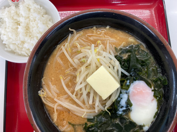 「スタミナラーメン+半ライス」@くるまやラーメン 日立店の写真