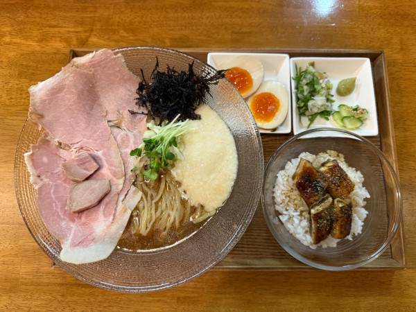 「醤油の冷やしらぁ麺冷製ひつまぶし風追い飯セット」@らぁ麺はうす Sumika0の写真