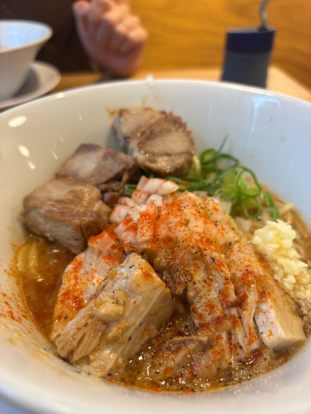 「まぜそば」@キラメキノトリ 伏見横大路店の写真