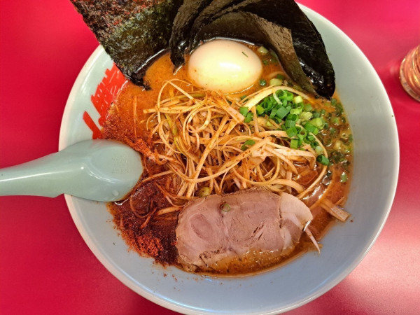 「ウルトラ激辛ラーメン」@ラーメン山岡家 岡山奥田店の写真