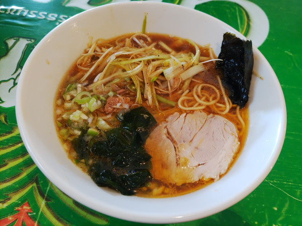 「ねぎそば 950円 にんにくTP50円」@レニー食堂の写真