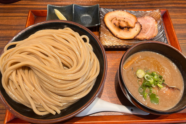 「チャーシューつけ蕎麦(大)」@中華そば ひら井 たまプラーザ店の写真