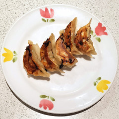 日の出飯店の画像