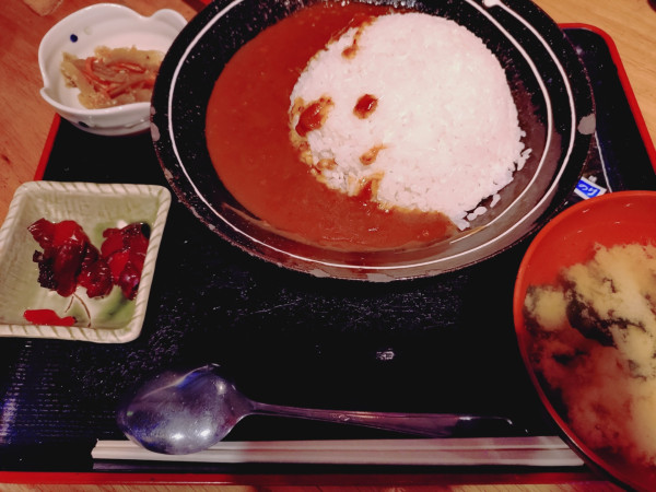 「（日替わり限定ランチ）カレーライス　８００円」@魚やの写真
