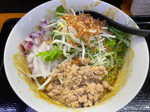 「鶏と魚介醤油の香るまぜそば(カレー)」@らーめん製作所 奏の写真