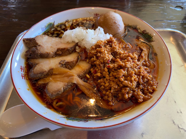 「竹岡式辛口担々麺、味玉(1150円)」@びーどろ食堂の写真