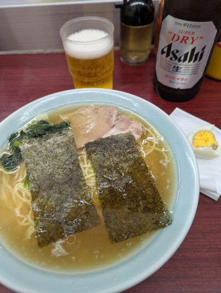 「ラーメン+ゆで卵×2 +中瓶」@ラーメンビッグの写真