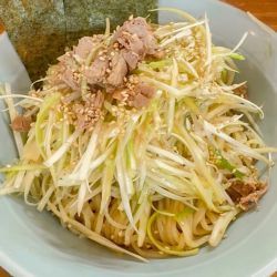 【夏季限定】冷やしネギラーメン 940円