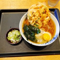 かき揚げそば＋生卵