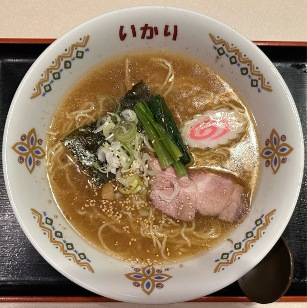 「塩らぁめん」@和風らあめん いかりの写真