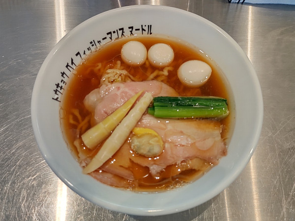 「醤油らぁ麺」@Tokyo Bay Fisherman's noodleの写真