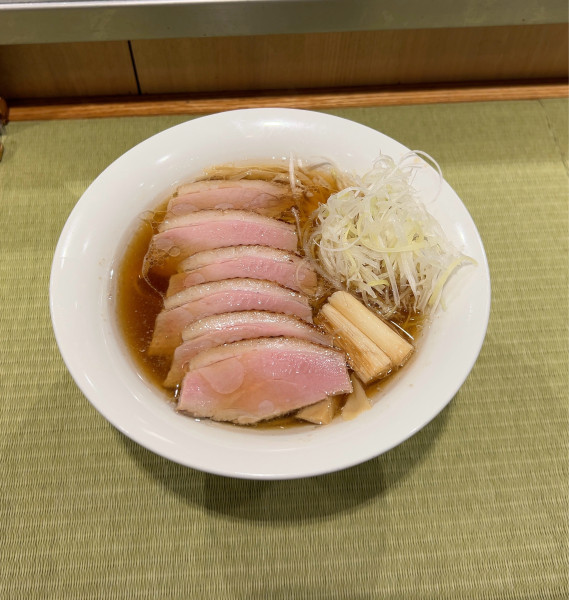 「鴨コンフィ麺」@らーめん 鴨to葱 イイトルミネ新宿店の写真