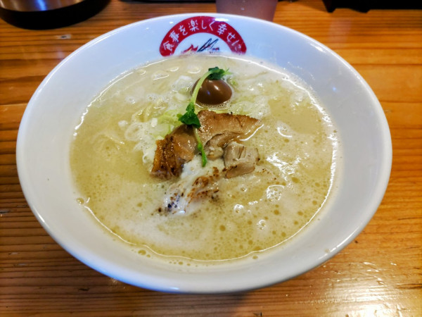 「濃厚鶏白湯ラーメン 930円」@絶好鳥 高砂店の写真