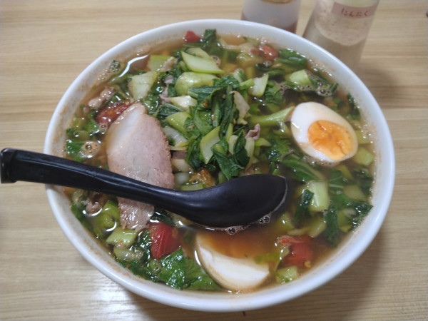 「プノンペンラーメン野菜大盛り¥1050-」@中華さとの写真