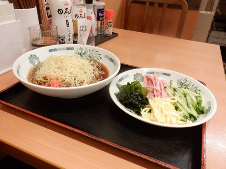 「黒酢しょうゆ冷し麺」@日高屋 赤坂一ツ木通店の写真
