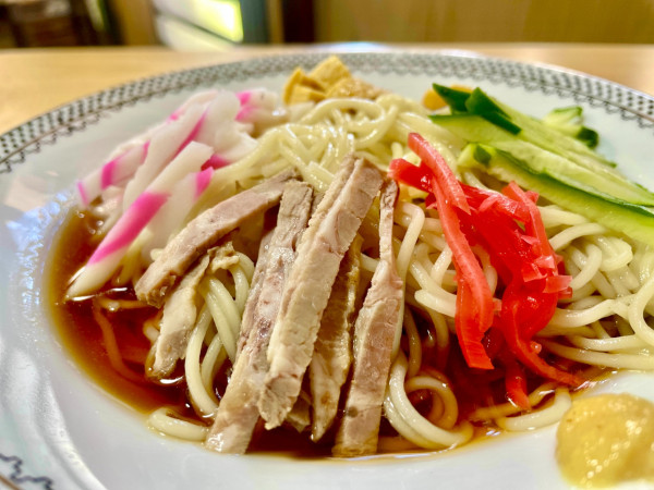 「酒とおつまみ三点盛り［キリンラガー］＋冷酒剣菱→冷し中華そば」@味多香庵の写真