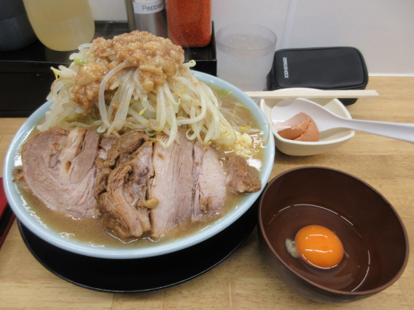 「俺道ラーメン（１３５０円）＋生卵１００円」@俺の生きる道 Wの写真