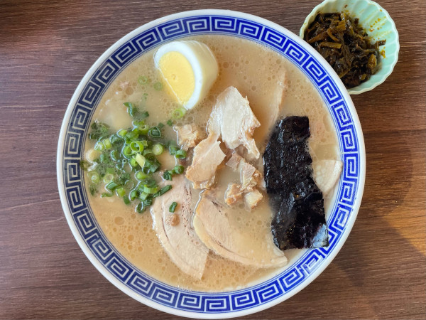 「チャーシュー麺、からし高菜、セット券 大焼きめし」@三代目 沖食堂の写真