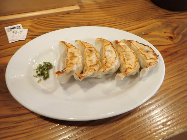 「青唐餃子(500円)」@いちろくらーめん 福井駅前店の写真