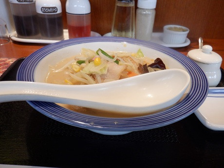 「スモールちゃんぽん」@長崎ちゃんぽん リンガーハット 町田鶴川店の写真