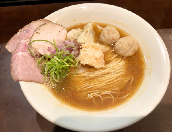 「特製ガーリックシュリンプラーメン　替え玉」@RAMEN KAIBUTSU 野毛店の写真