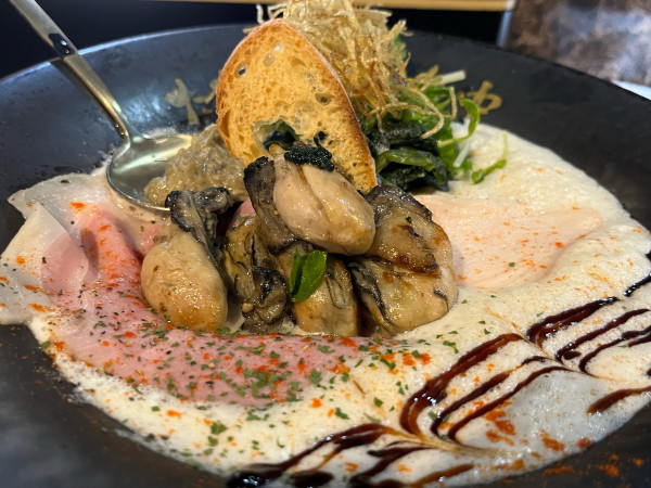 「極濃厚牡蠣ラーメン」@ただいま、変身中。の写真