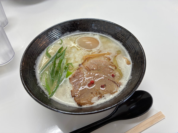 「鶏白湯」@武蔵国 麺ノ城の写真