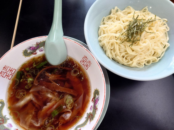 「ワンタンつけ麺（1030円）」@青梅ラーメン マルフル食堂 旧青梅街道店の写真