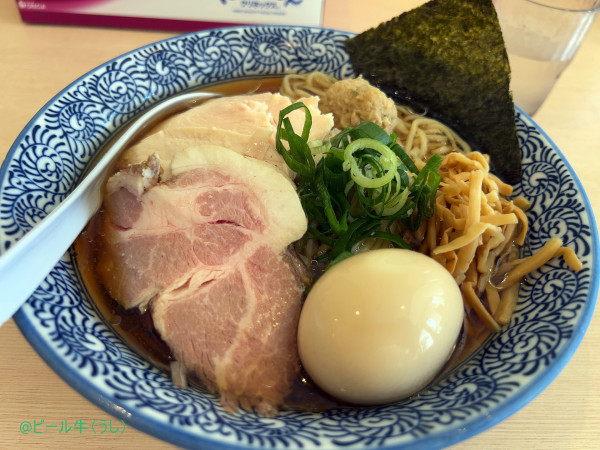 「季節限定　鰹香る冷やし鶏そば特製(1250円)」@鶏そば六条の写真