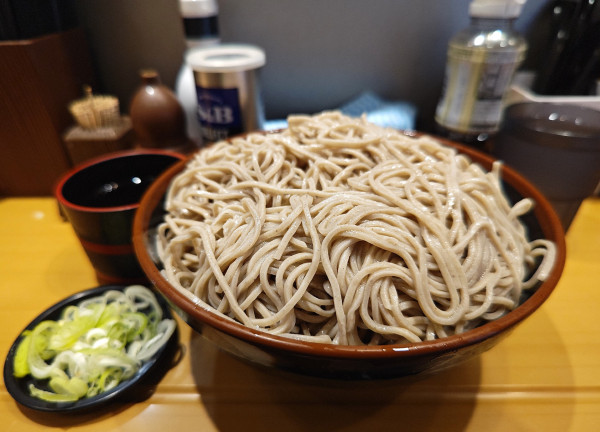 「富士山もりそば」@名代 富士そば 秋葉原店の写真