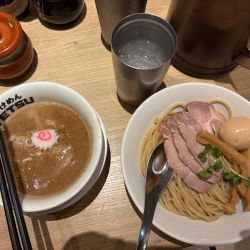 特製つけ麺　1390円
