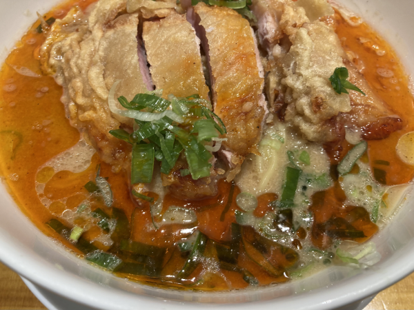 「排骨担々麺」@中国家常酒家 天心の写真