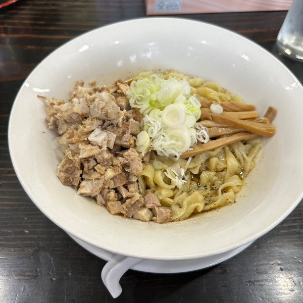 「鶏油そば 大盛」@うえんで 山鹿店の写真