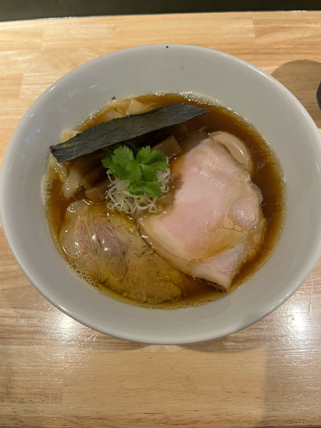 「新特製中華そば」@麦処 八と丁の写真